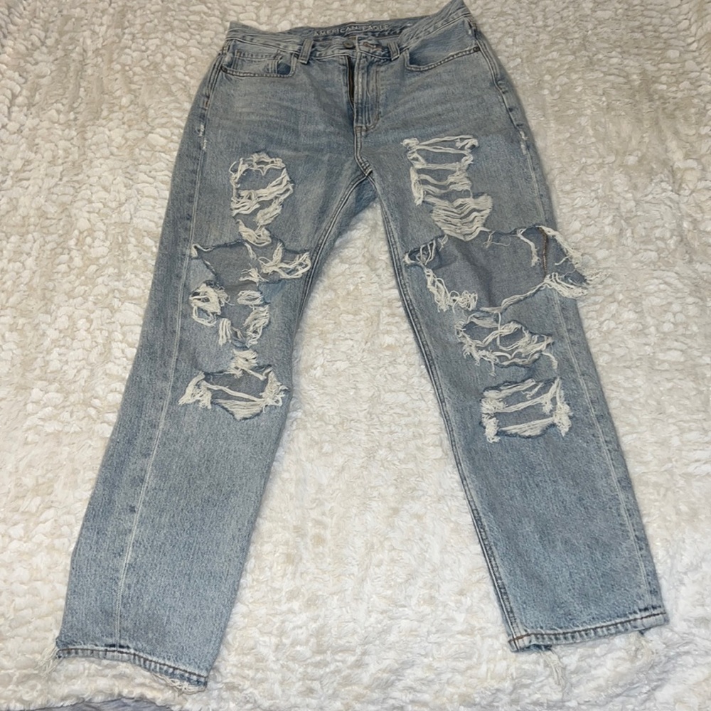 American Eagle size 6 regular distressed jeans.